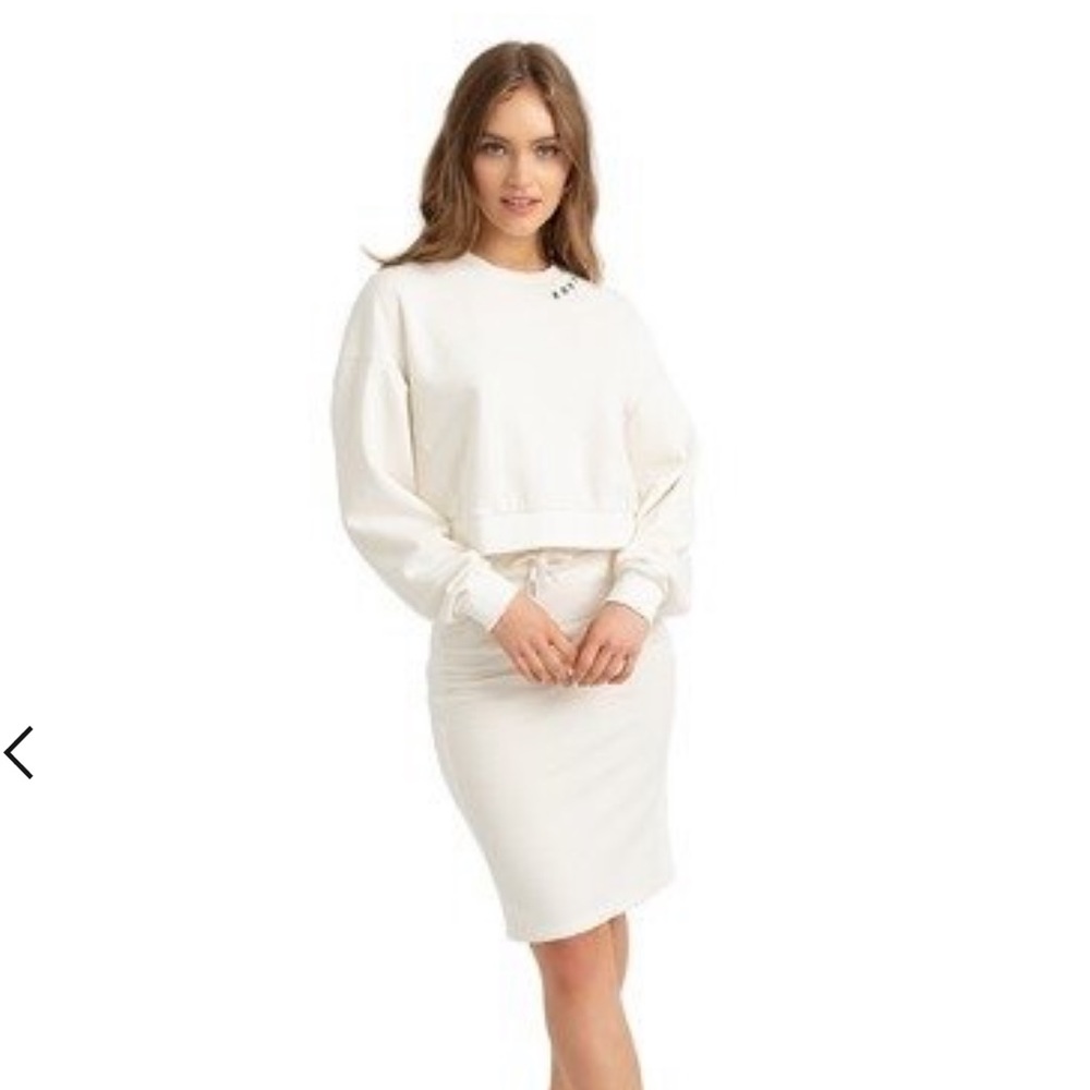 NWT Roxy Cropped Sweatshirt